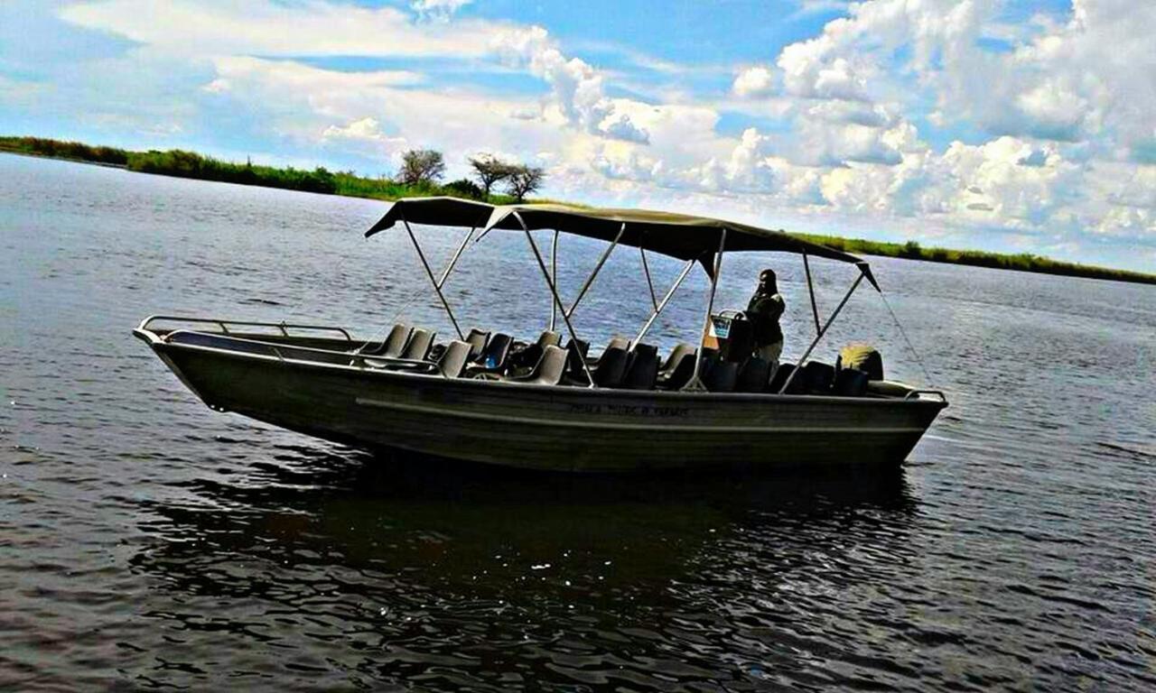 Kwalape Safari Lodge Kasane Exterior foto